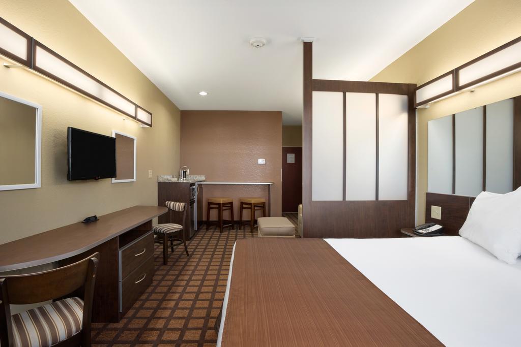 Sonesta Essential Fairmont Hotel Luaran gambar